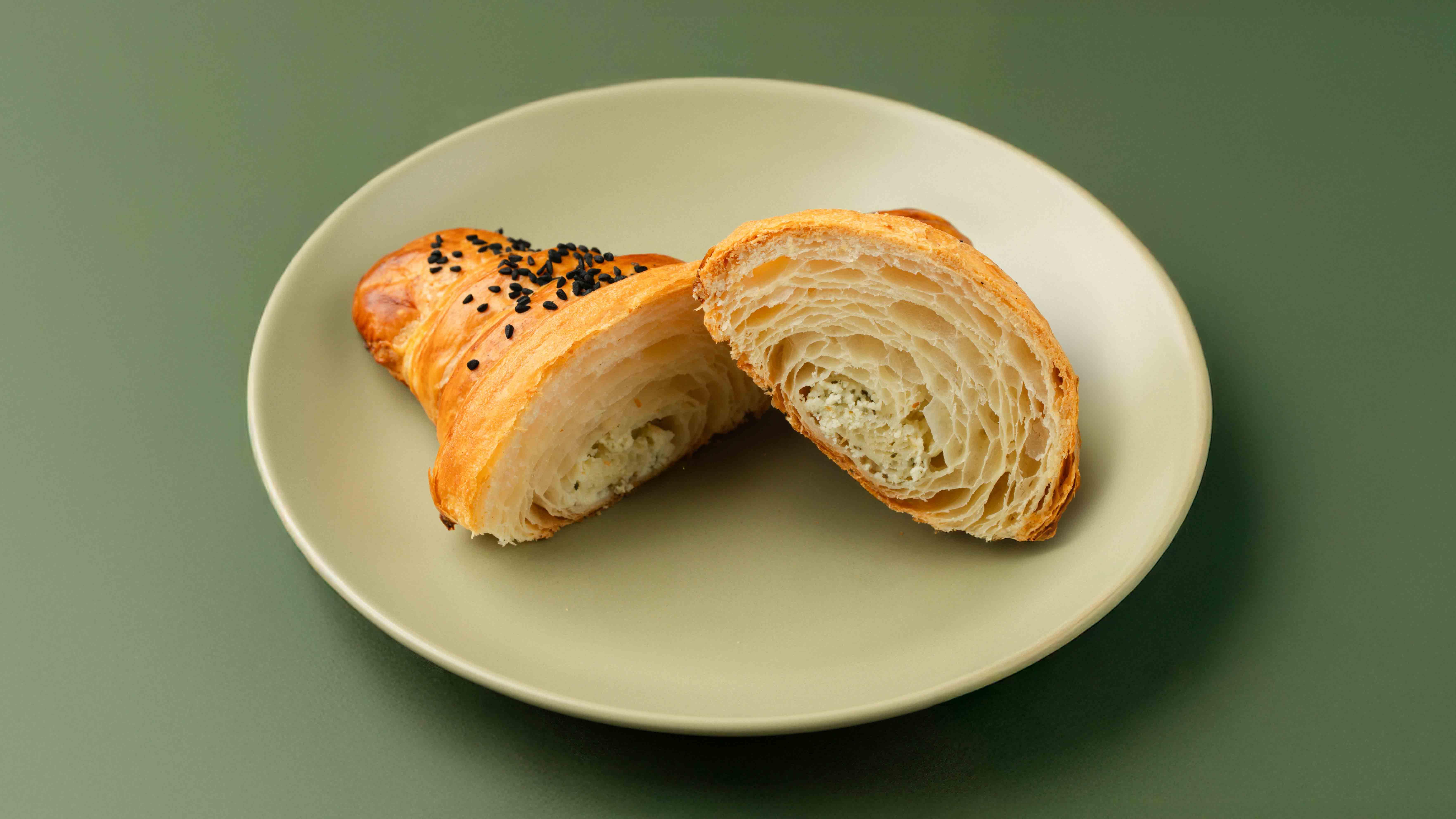 كرواسون جبن فيتا