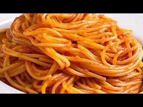 اسباغيتي بالصلصة وجبة اطفال