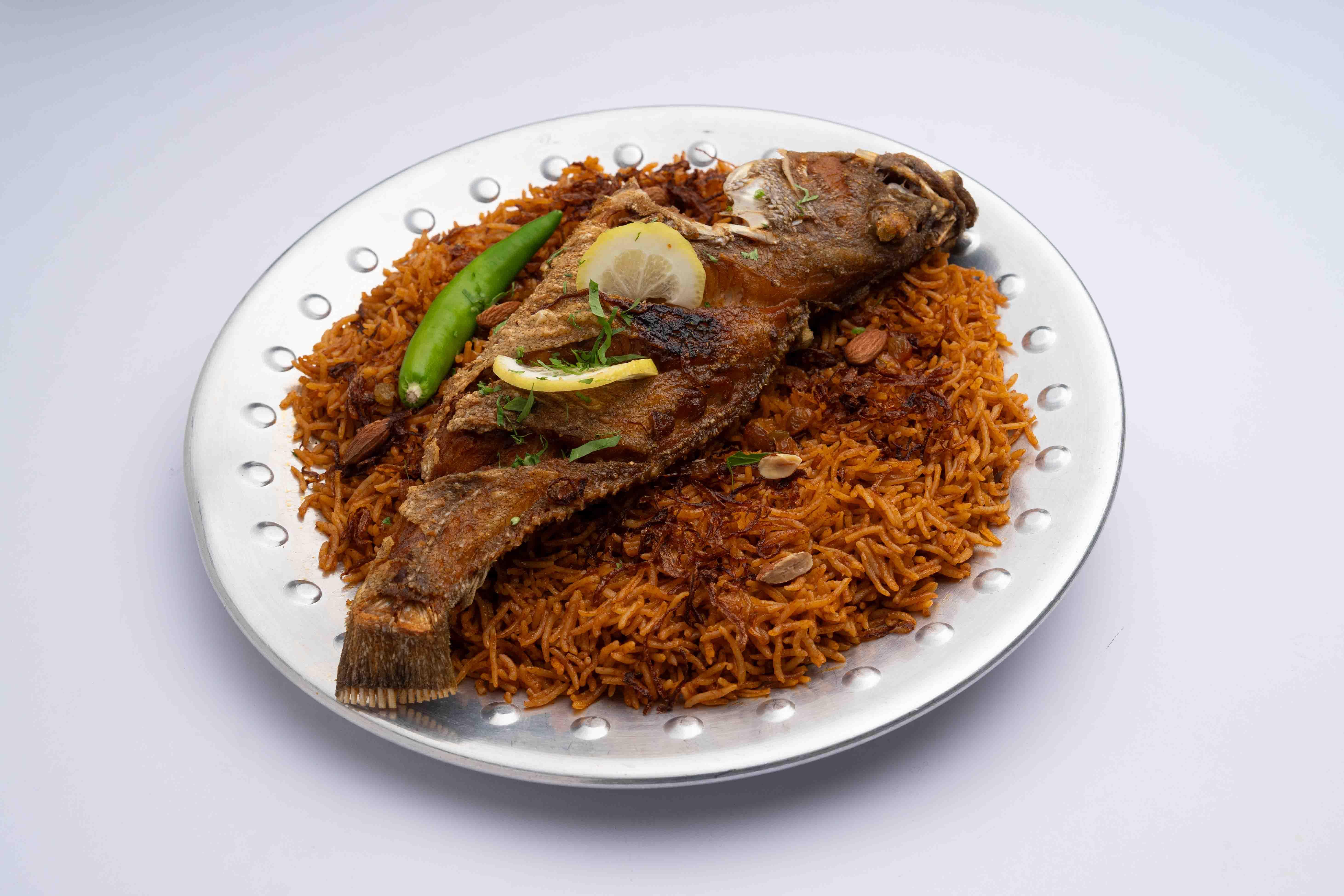 رز هذبه مع هامور