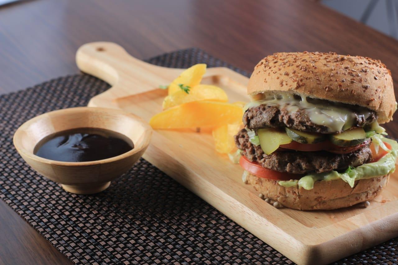 دبل استيك برجر