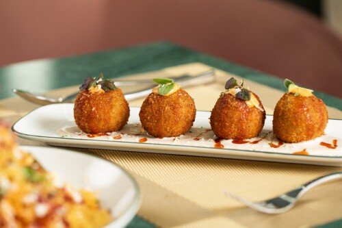 كرات اللحم Golden Meat Balls