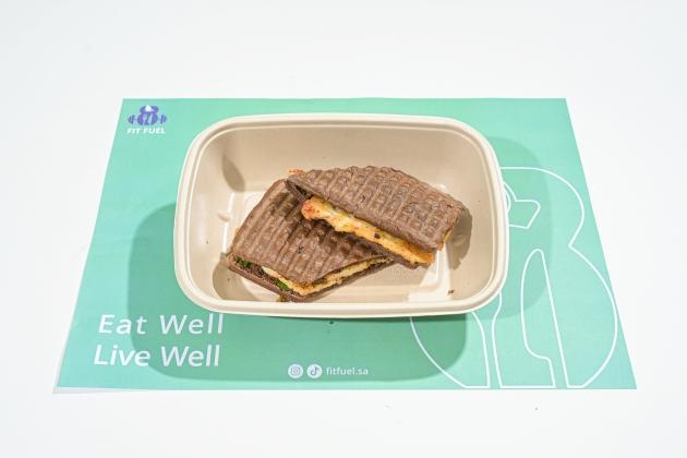 حلومي بانيني أسمرHalloumi Brown Panini