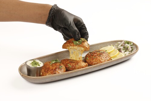 كفتة دجاج مشوية/Grilled chicken kofta