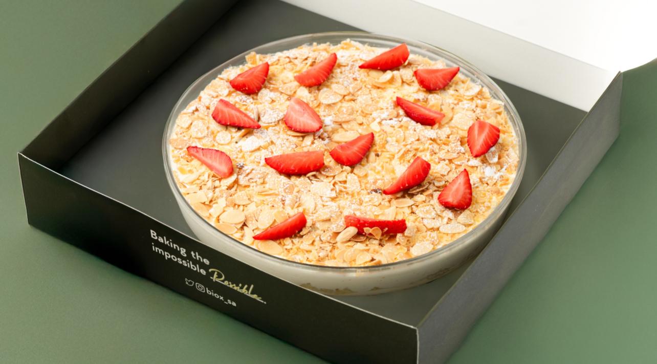 كيكة الفانيلا (حجم كبير - 8 اشخاص)