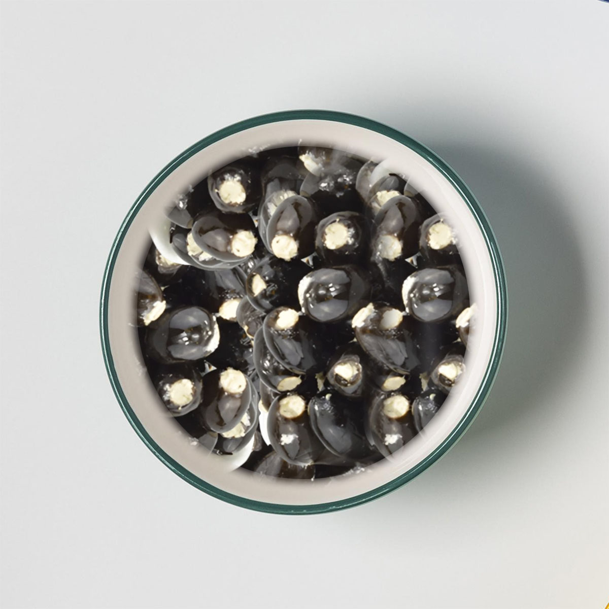 زيتون أسود محشو بالجبنة