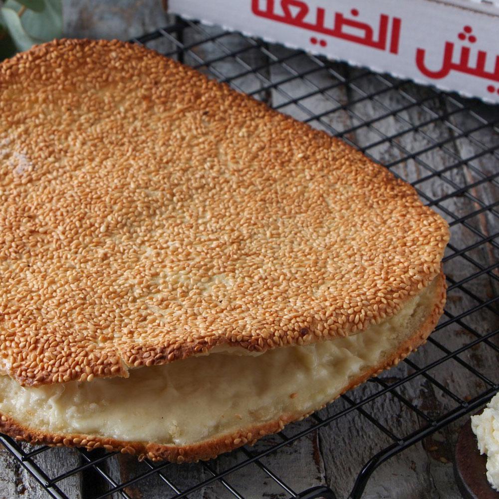 كعكة جبنة مشكلة