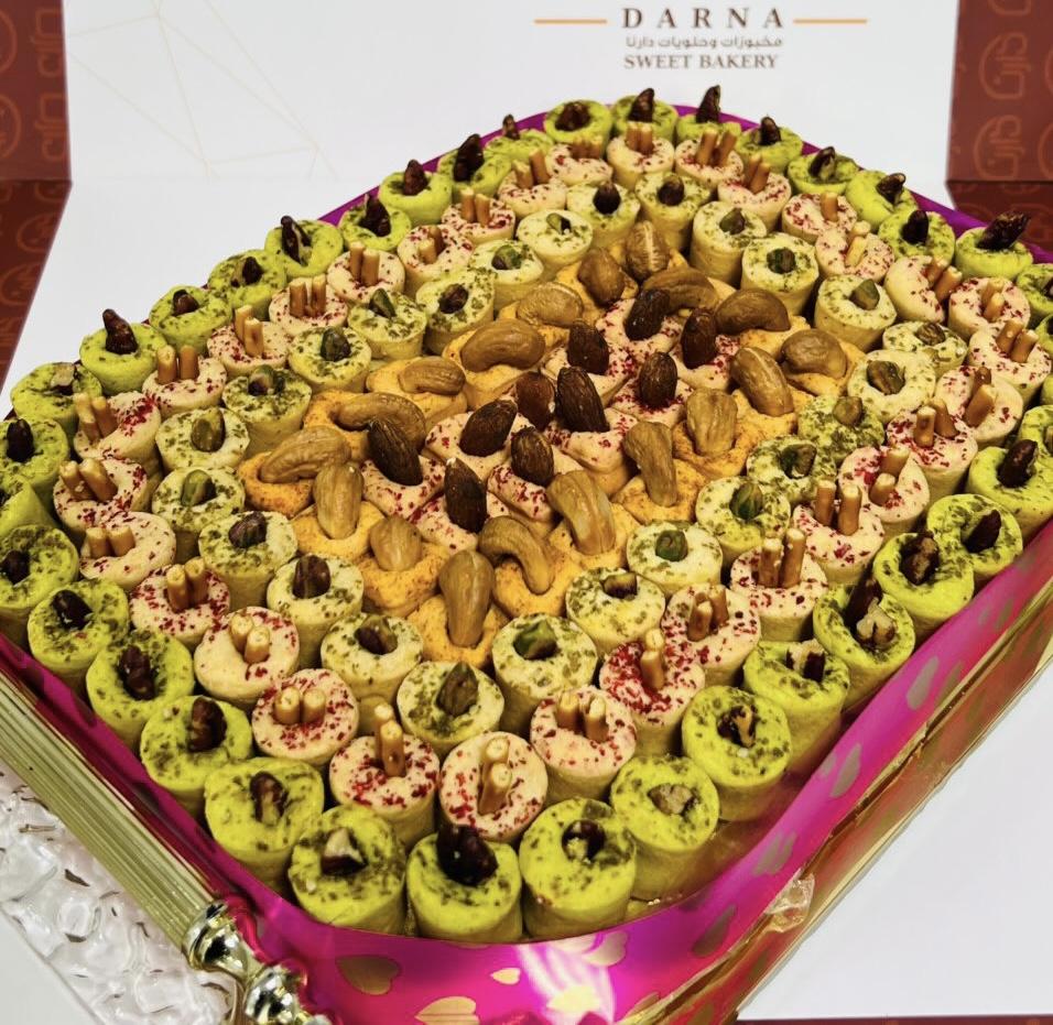 مخبوزات وحلويات دارنا