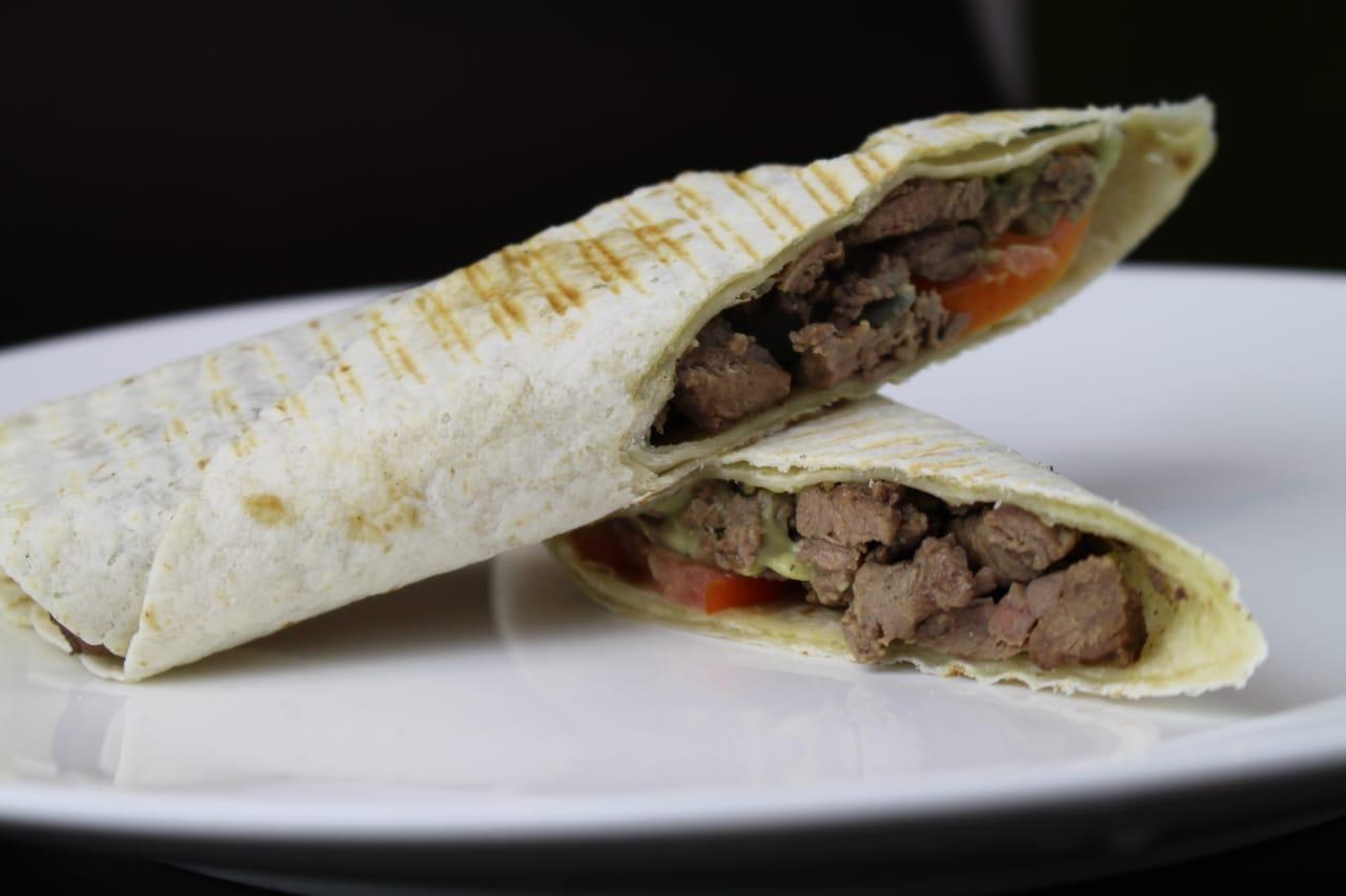 شاورما اللحم