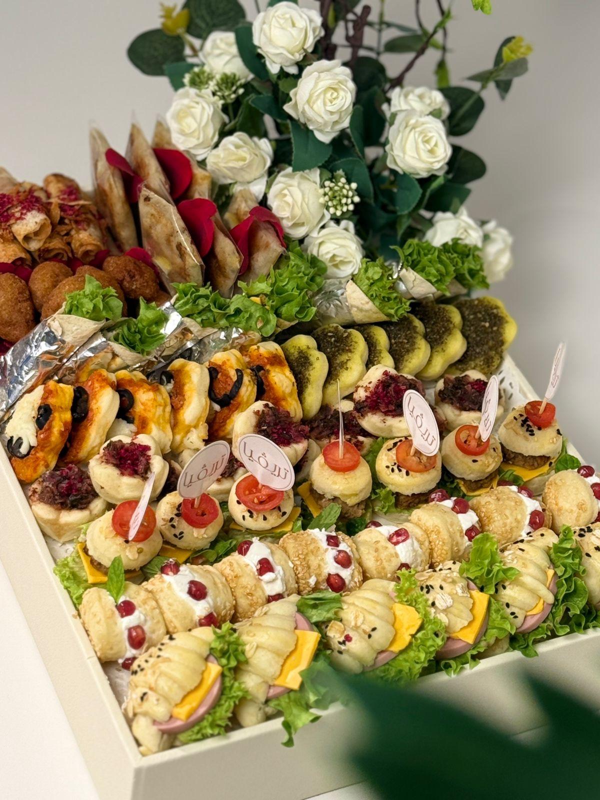 صينيه معجنات متنوعه