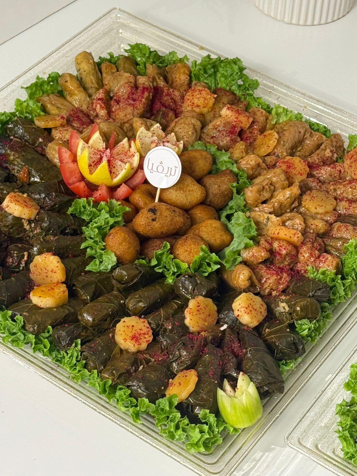 صينيه ورق عنب وكبه ميني