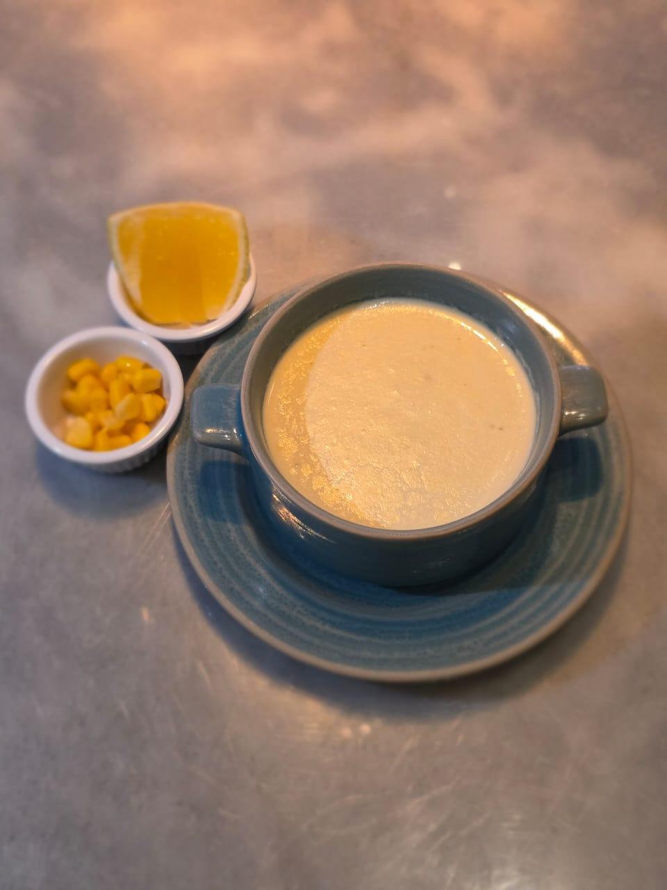 شوربة كريمة دجاج بالذره