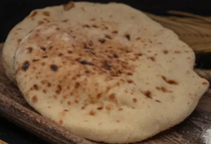خبز بلدي 3 حبات