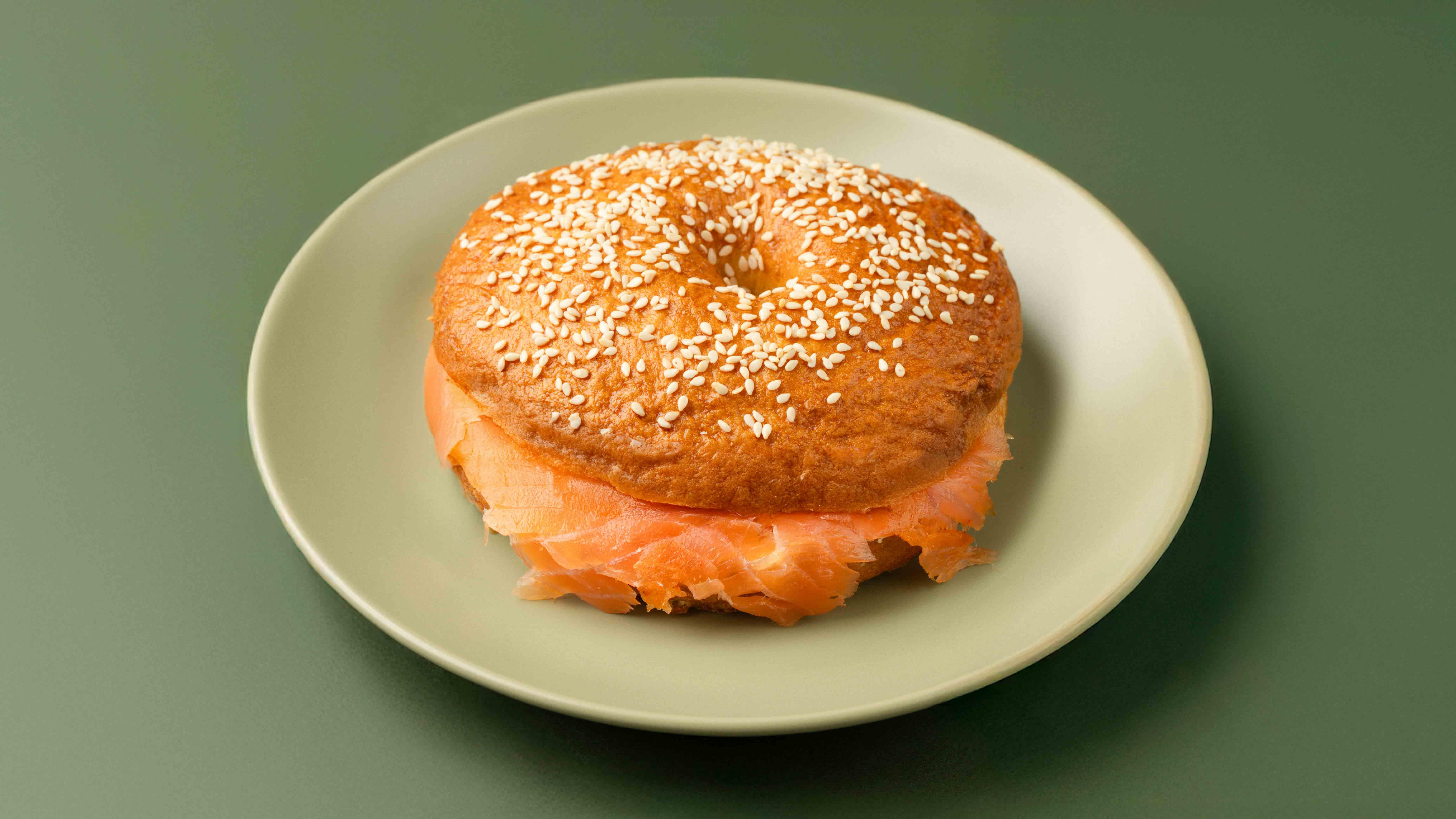 بيقل سالمون مدخن