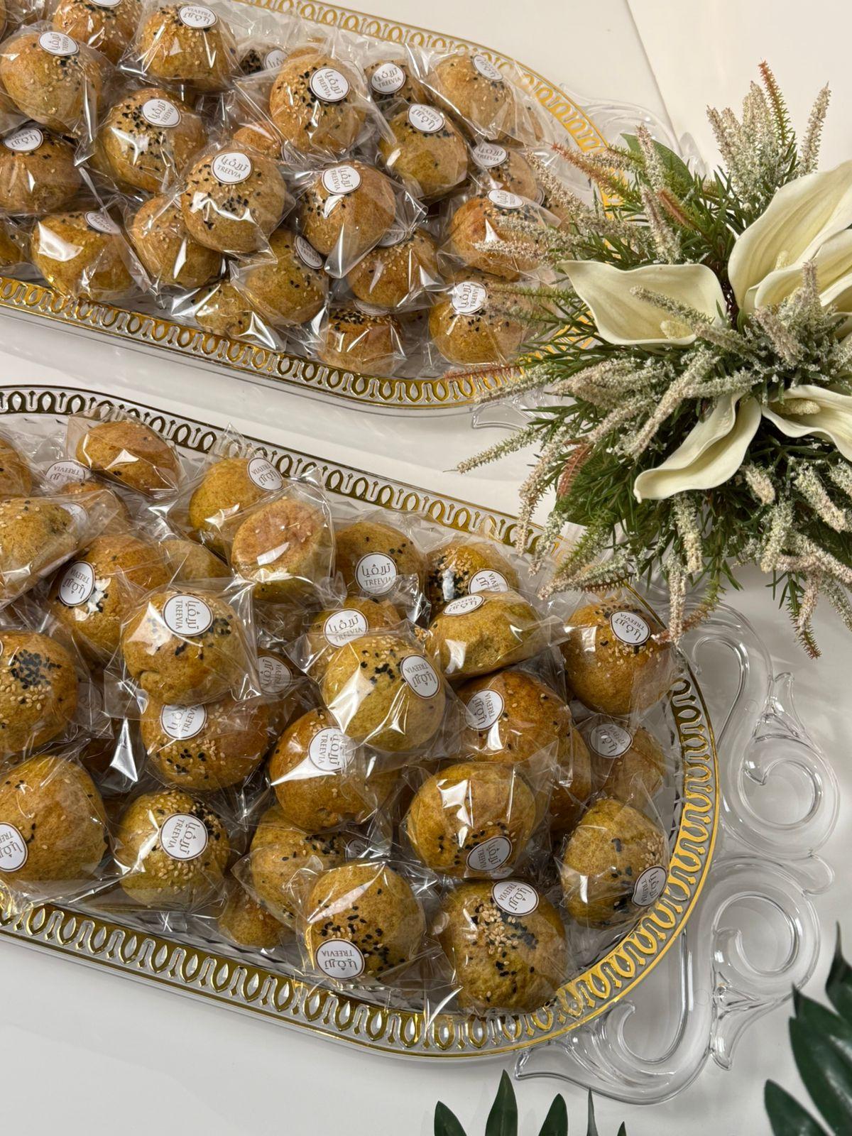 صينيه خبزه المله مغلفه