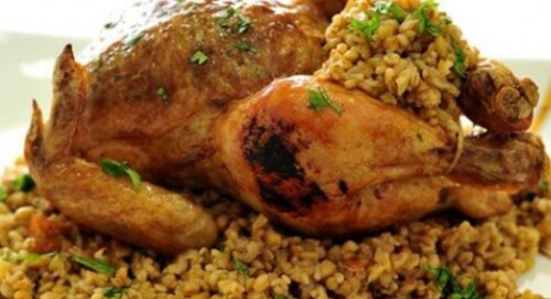دجاج محشي فريكه مع الأرز