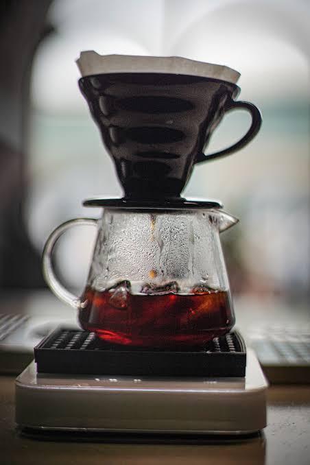 ايس V60 مقطرة
