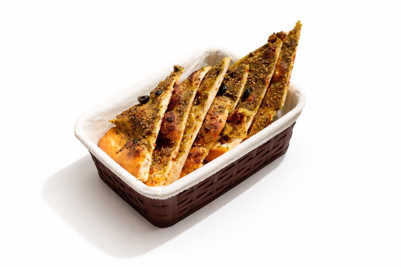 تميس زعتر بزيت الزيتون