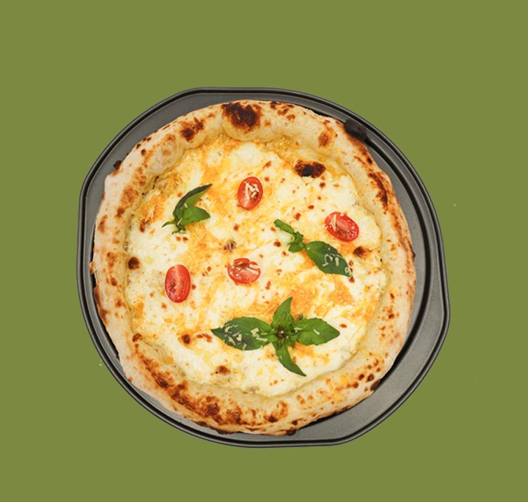 بيتزا أربعة اجبان