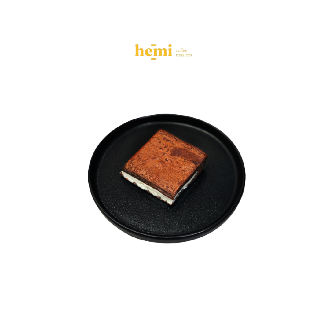 براوني شوكولاتة بيضاء