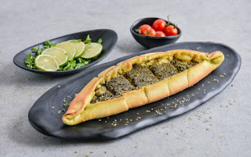 فطيرة لبنة زعتر