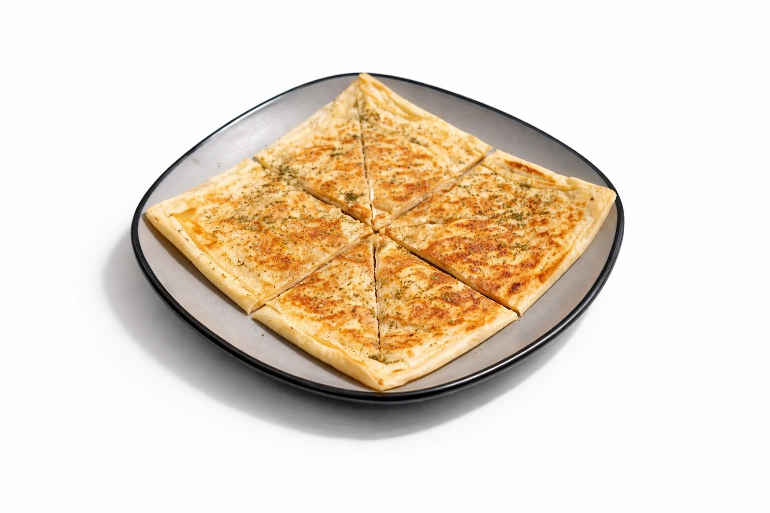 فطيرة لبنة زعتر