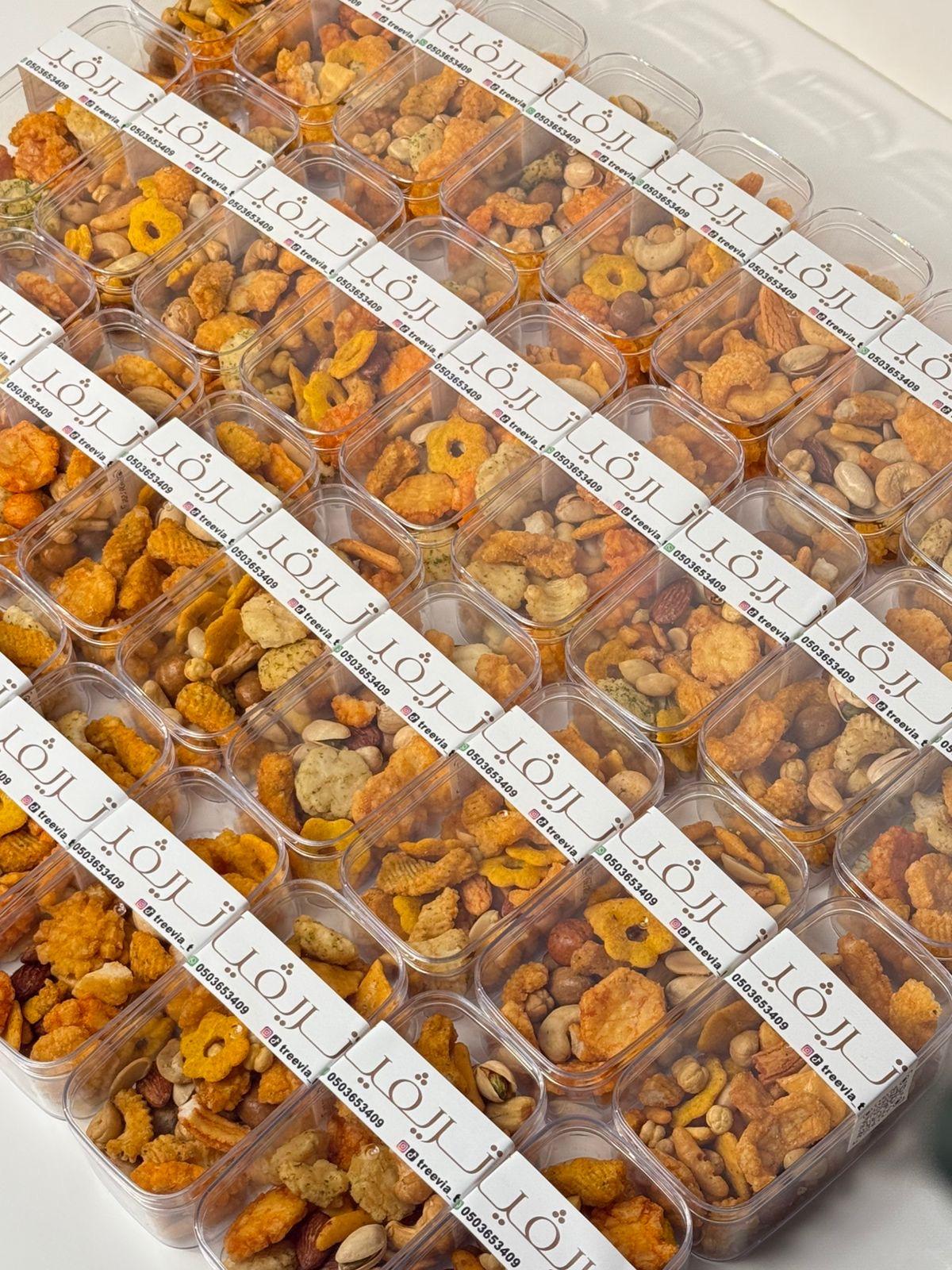 مكسرات ضيافه طاولات