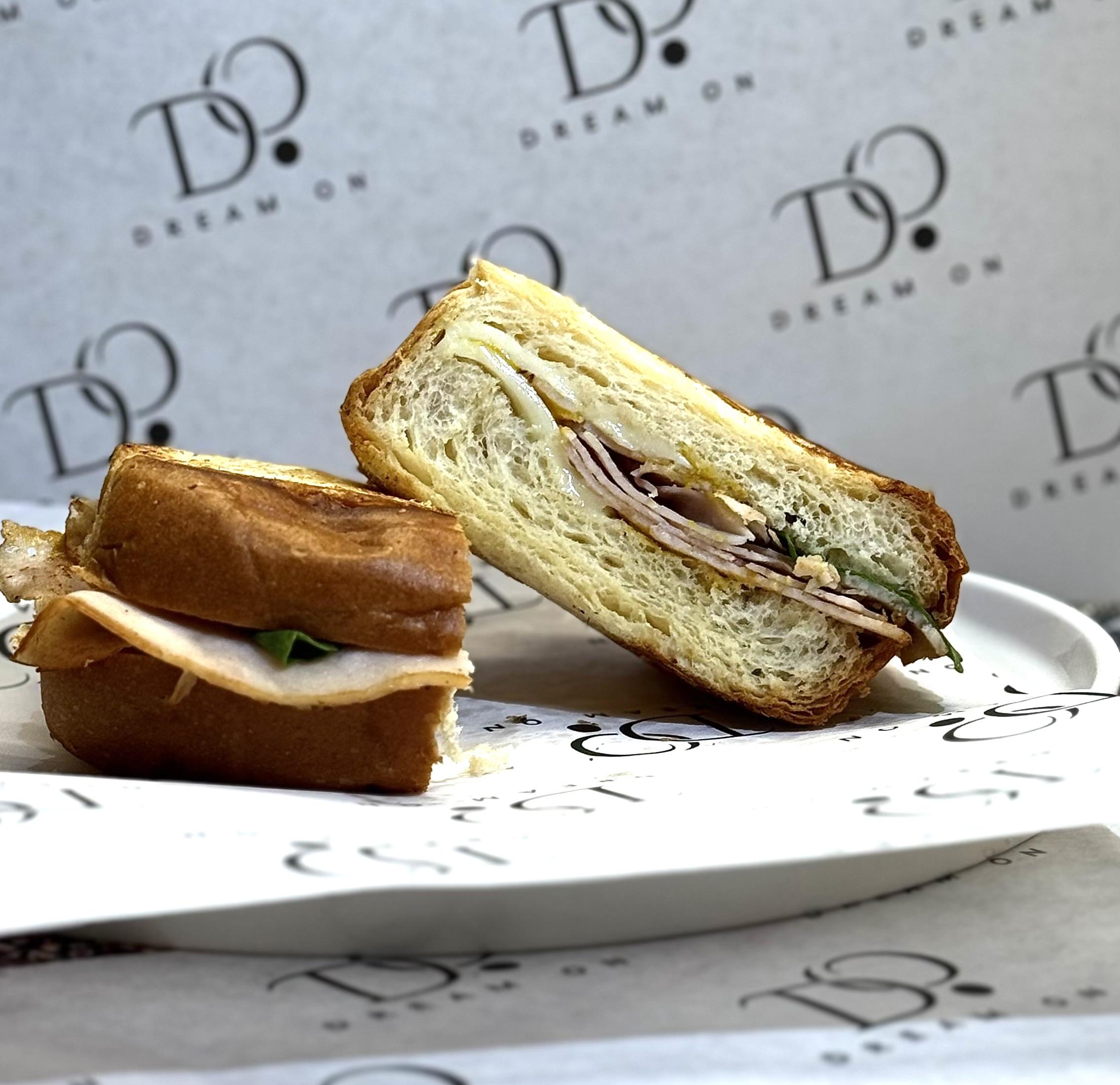 بريوش تركي تشيز