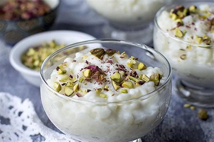 حلا رز بالبن مع المكسرات