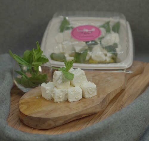 جبنة بيضاء سادة